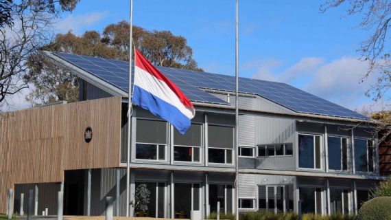 Daftar Penerjemah Tersumpah Kedutaan Belanda